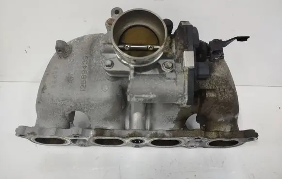 Opel Insignia A Intake manifold 12589439