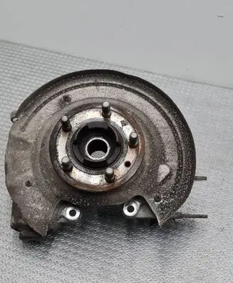 Land Rover Discovery 5 Rear wheel hub spindle/knuckle HPLA1109AA