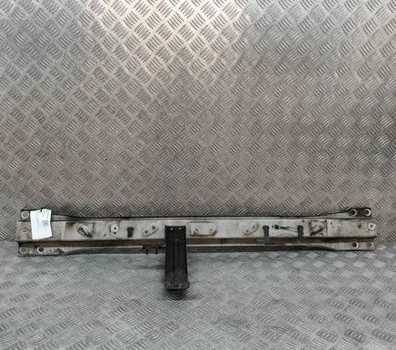 Nissan NP300 Radiator support slam panel bracket 625204KE5A