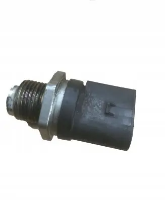 Mercedes-Benz ML W164 Fuel pressure sensor A0061533328