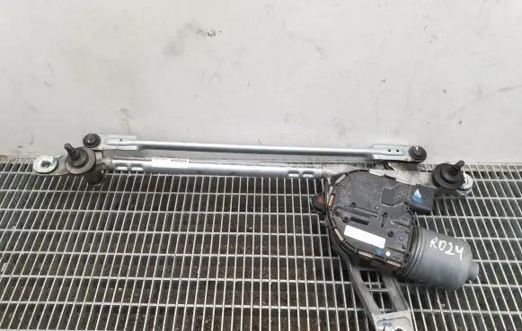 Audi A4 S4 B9 8W Front wiper linkage and motor 8W1955119