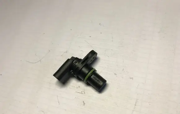 Camshaft position sensor