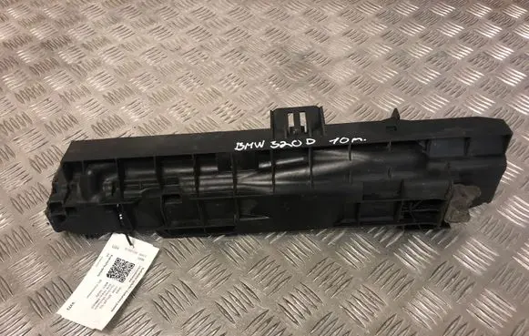 Radiator trim