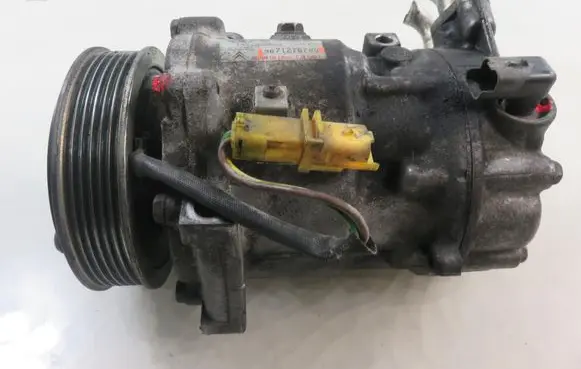 Citroen C4 I Picasso Air conditioning (A/C) compressor (pump) 9671216780