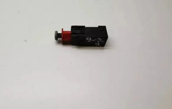 Saab 9-3 Ver2 Brake pedal sensor switch 13299721 55701395