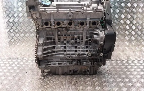 Volvo XC70 Engine D5244T