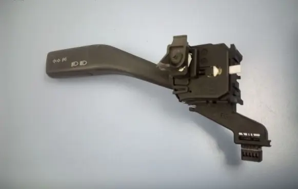 Volkswagen Golf V Indicator stalk 1K0953513 01103500