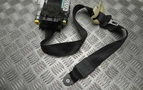 Audi A5 8T 8F Front seatbelt 8T1857706H