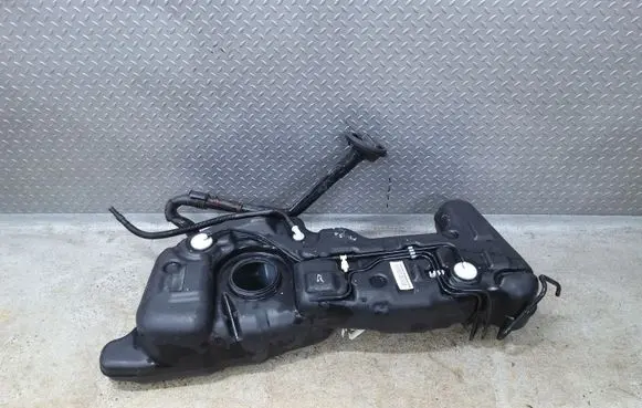 Nissan Pulsar Fuel tank 172013ZU0A