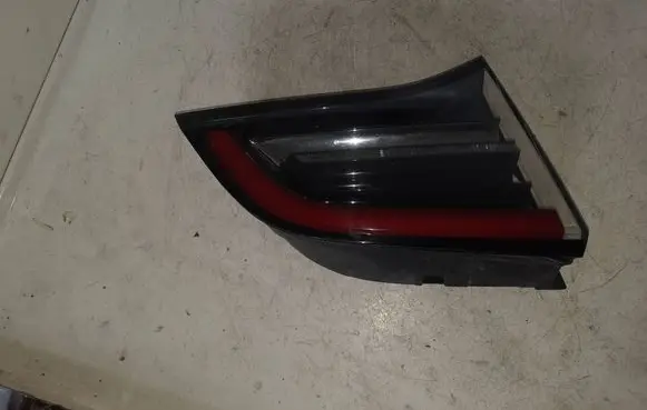 Tesla Model Y Tailgate rear/tail lights 150208800B