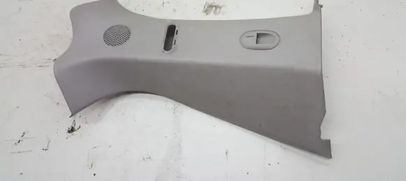 (D)pillar trim (top)