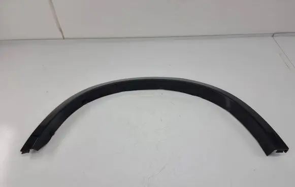 BMW X4 F26 Rear arch trim 8050458