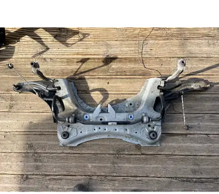 Renault Zoe Front axle beam 546112097R