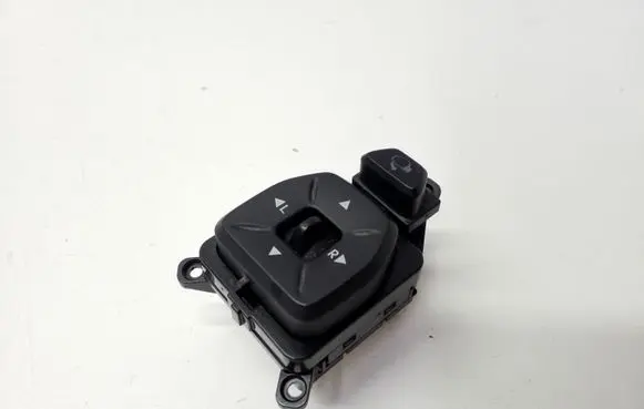 Hyundai ix35 Wing mirror switch 3834801110