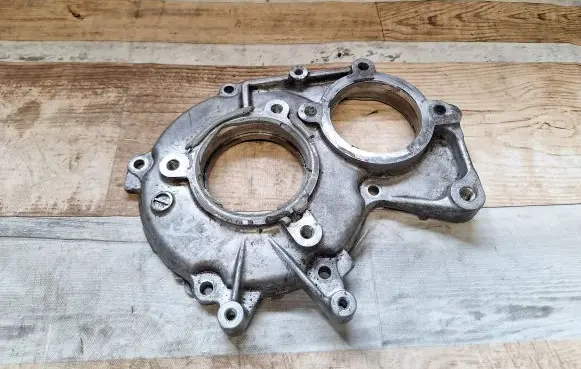Mazda 5 Timing belt guard (cover)