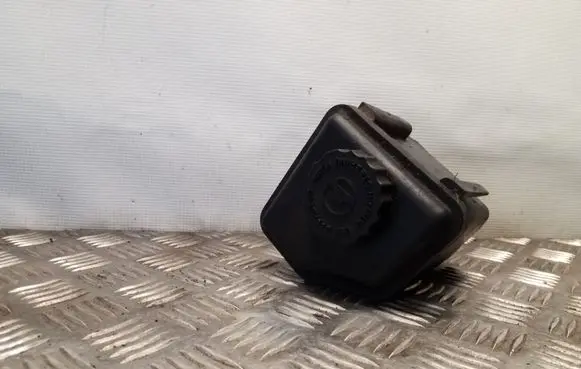 Chrysler 300 - 300C Power steering fluid tank/reservoir 04782345AC