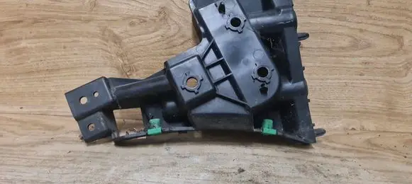 Volvo V60 Front bumper mounting bracket 31425464