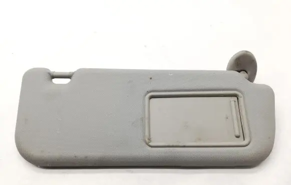 Sun visor