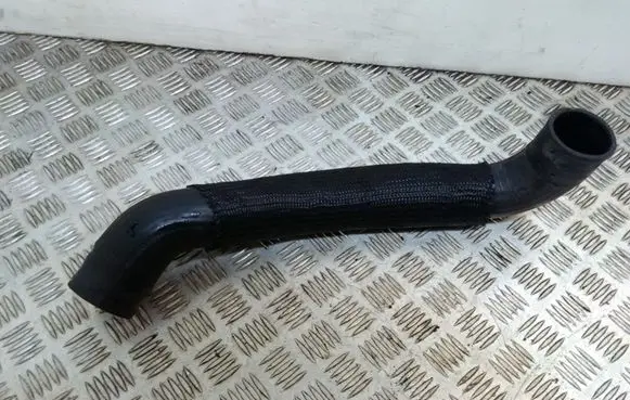 Toyota Avensis T270 Intercooler hose/pipe 173430X010