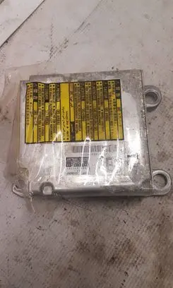 Toyota Prius (XW20) Airbag control unit/module 8917047390