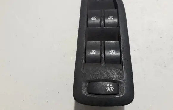 Renault Laguna II Electric window control switch 26515