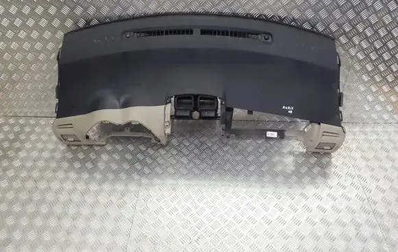 Toyota Auris 150 Dashboard