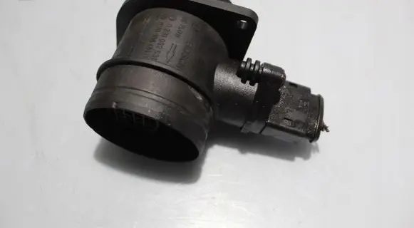 Volkswagen Fox Mass air flow meter 0281002531