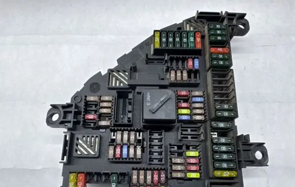 BMW 5 GT F07 Fuse box set 921085702 00340051 117033452