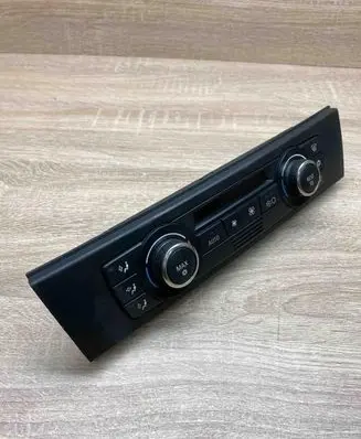 BMW 3 E90 E91 Climate control unit 9128213 912821301