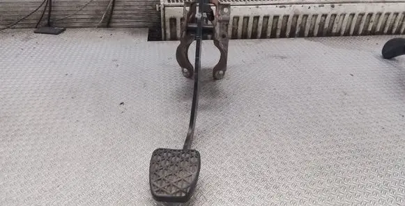 Mercedes-Benz Sprinter W906 Brake pedal