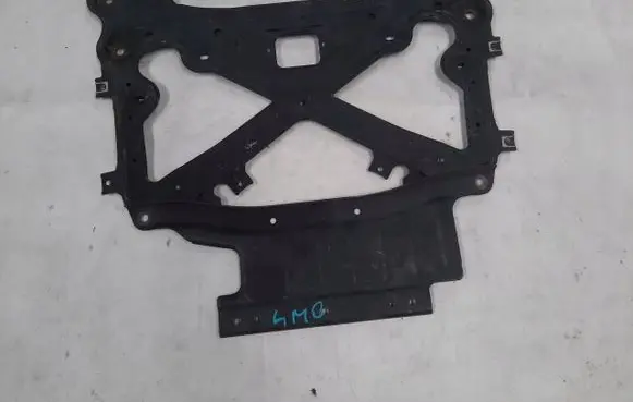 Audi Q7 4M Front subframe 4M1399345C
