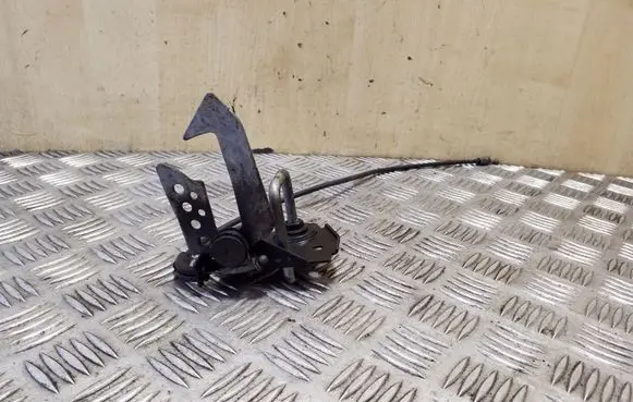 BMW 5 GT F07 Engine bonnet/hood lock/latch loop/hook 7183764