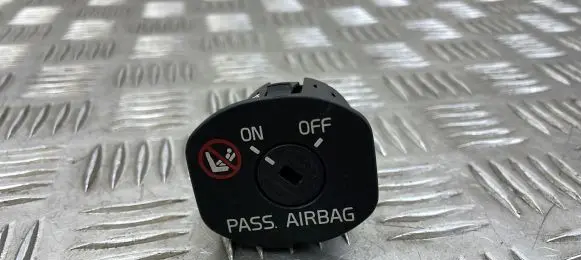 Volvo XC60 Passenger airbag on/off switch 30795214