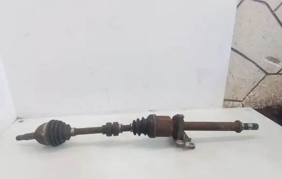 Nissan Note (E11) Front driveshaft