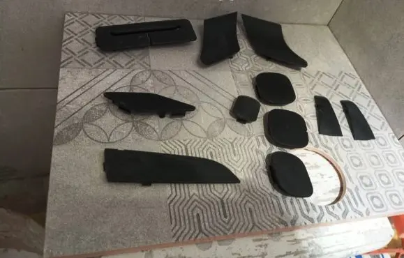 Dodge Challenger Other sill/pillar trim element