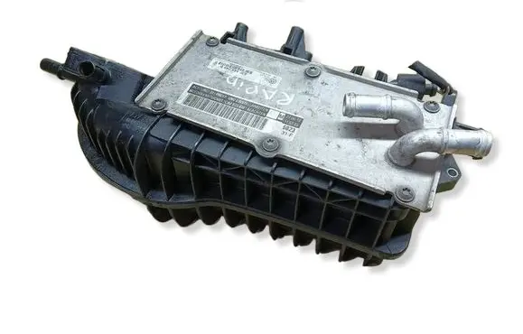 Volkswagen Polo V 6R Intake manifold 03F129711H