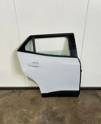 Peugeot 2008 II Rear door 