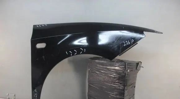 Seat Ibiza IV (6J,6P) Fender mounting bracket