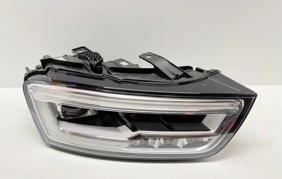 Audi Q3 8U Headlight/headlamp 8U0941034 8U0941774