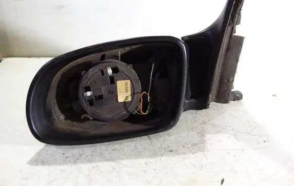 Ford Mondeo MK II Plastic wing mirror trim cover 90399-09
