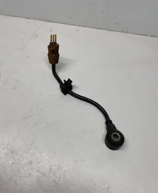 Volkswagen PASSAT B5.5 Detonation knock sensor 905377