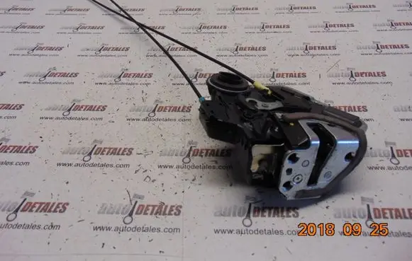 Toyota Verso Rear door lock