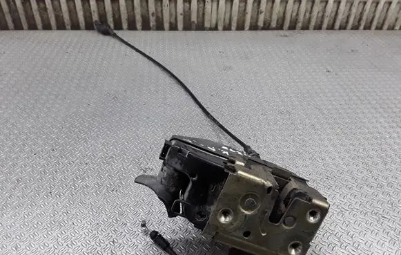 Renault Scenic II - Grand scenic II Front door lock