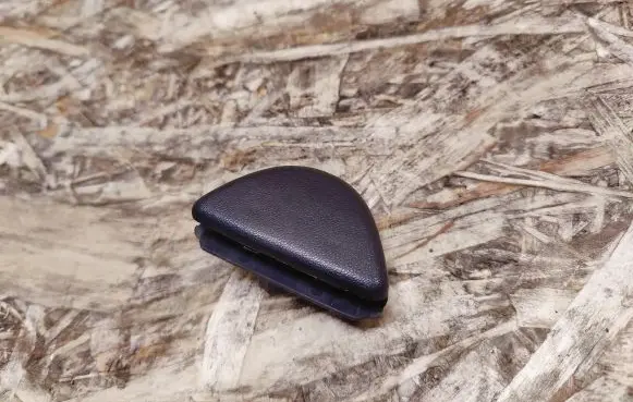 Nissan 240ZX, 280ZX, 300ZX Seat belt trim 