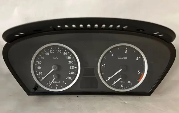 BMW 5 E60 E61 Speedometer (instrument cluster) 110080213