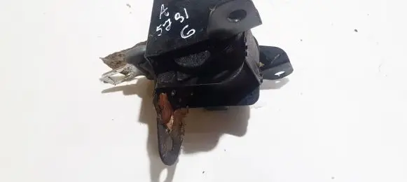 SsangYong Rodius Middle seatbelt (rear) C2122