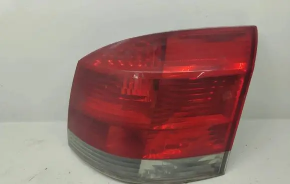 Opel Signum Rear/tail lights 13159862 377002 08072004