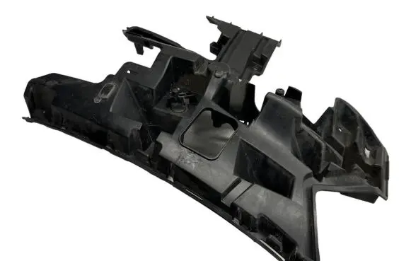 Volvo V40 Front bumper mounting bracket 31347090