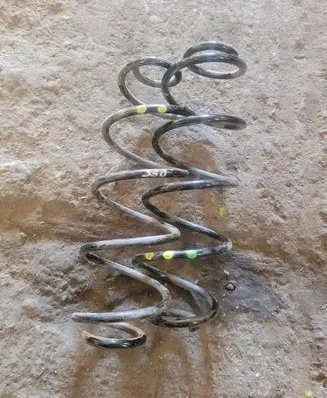 Citroen C4 II Picasso Rear coil spring