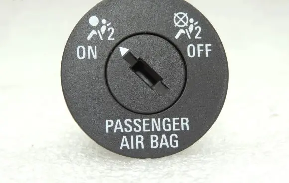 Opel Insignia A Passenger airbag on/off switch 13524006 13268602